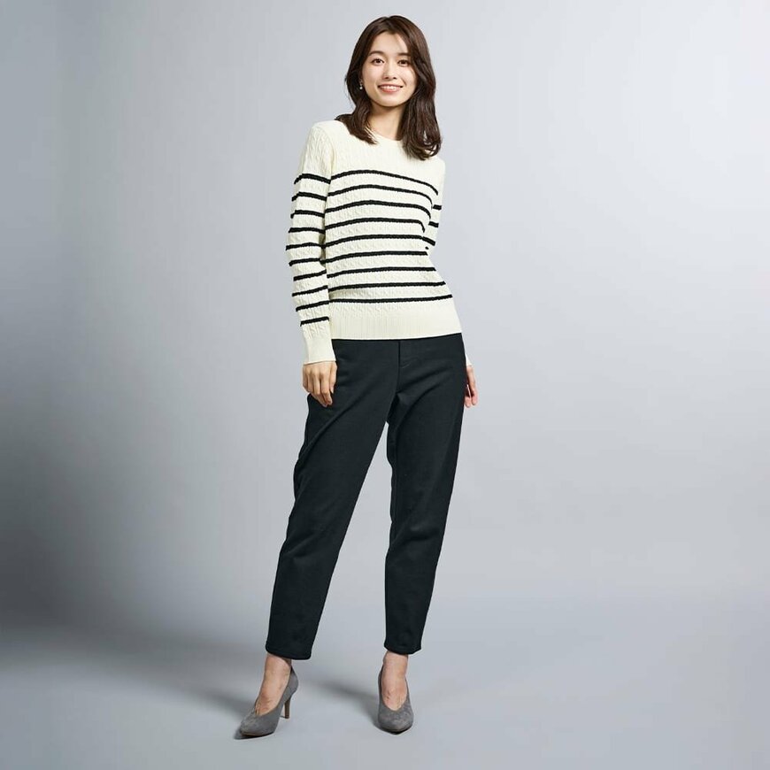 出所：ワークマン公式　レディースウィモーションシェイプ ストレッチパンツ