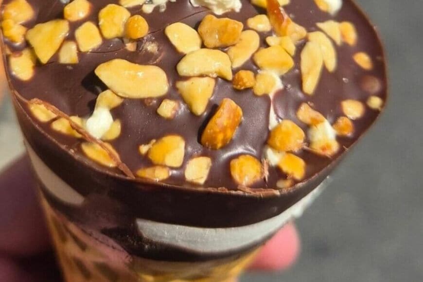 購入したアイスに違和感　隠れキャラに思わずキュン「やだ、かわいい」「想像以上に…」