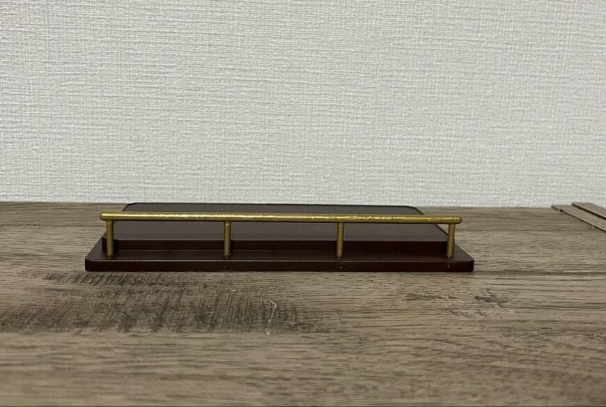 セリア、ミニチュアミュージアム展示台画像