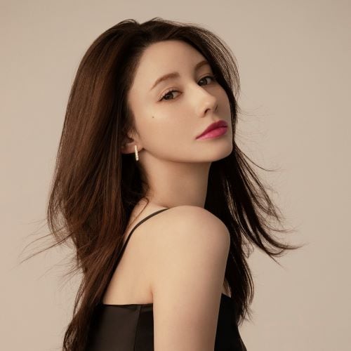 出所：株式会社Ｉ－ｎｅ『CAROME.リキッドアイライナーから春夏限定色「サンセットブラウン」「ミッドナイトブラウン」が5月1日新発売！ダレノガレ明美が追求した、こだわりの"外さない"ブラウンカラー』