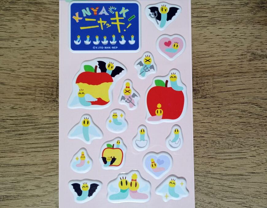 筆者撮影（キャンドゥ、ニャッキ！ ぷくっとシール）