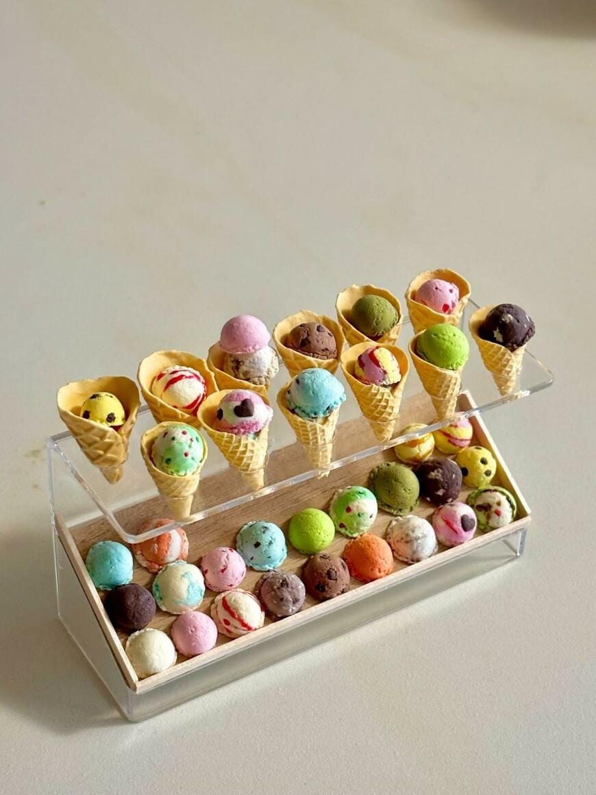 粘土で作ったかわいらしいアイス