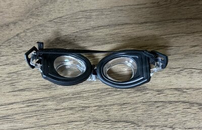 セリア、ぬいぐるみ用ゴーグル筆者撮影商品写真