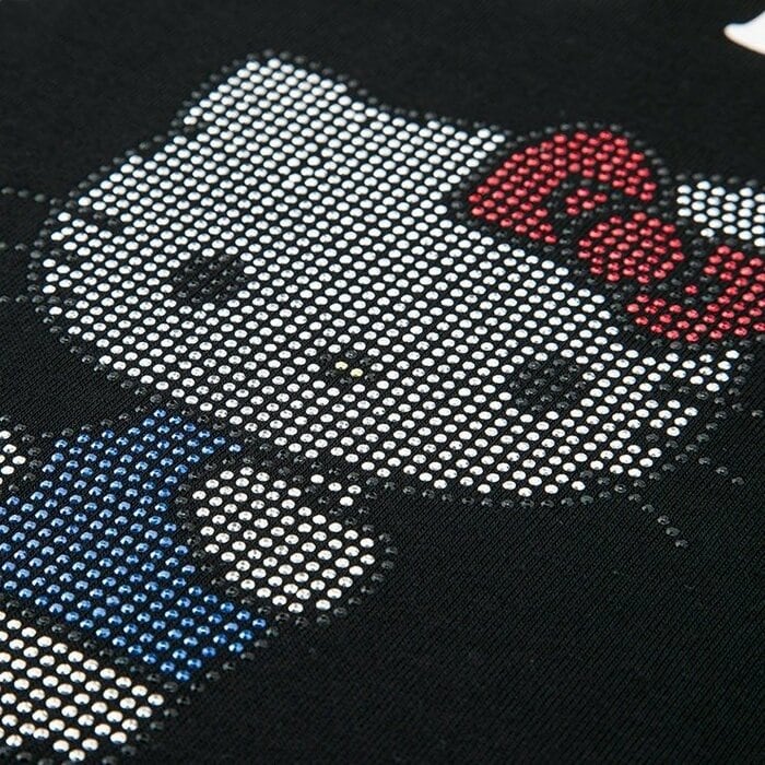 綿をブレンドしたさらっとした肌触りの生地です