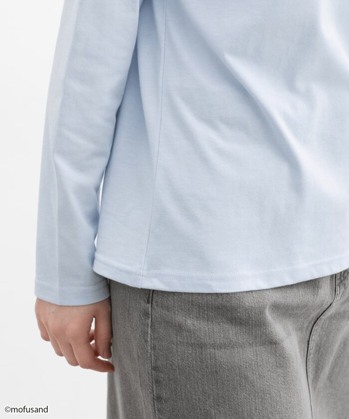 着心地のよい綿混素材を採用