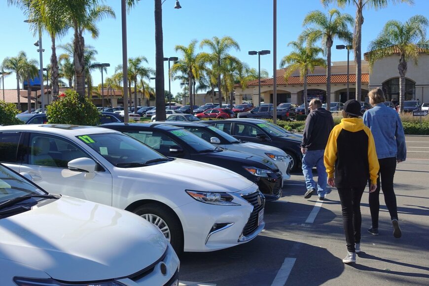 Simone Hogan/shutterstock.com