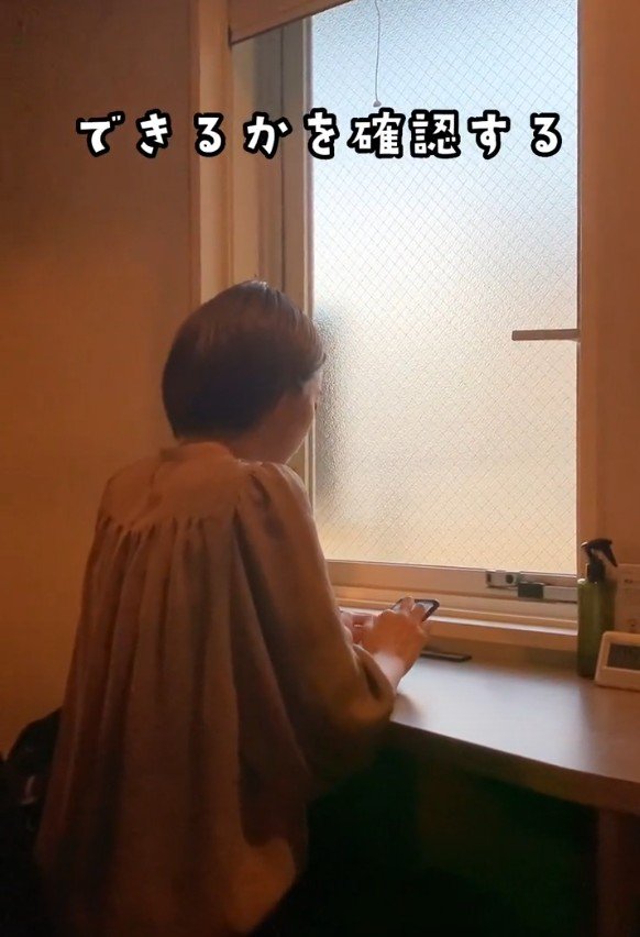 出所：@superhotel_official「スーパーホテルがお届けするホテルあるある到着ver.」