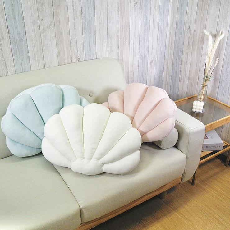 出所：しまむら　クッション（シェル）