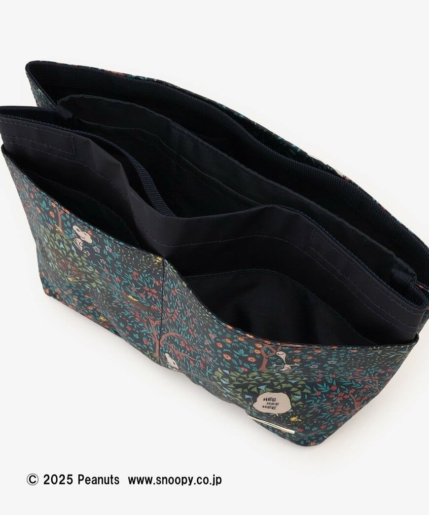 出所：アフタヌーンティー公式　バッグインバッグ/リバティプリント/PEANUTS