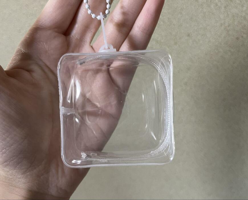 キャンドゥ、ぷちっとマスコットポーチ(キューブ型)画像