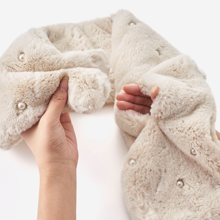 出所：ケユカ公式　エコファーパール付ティペット