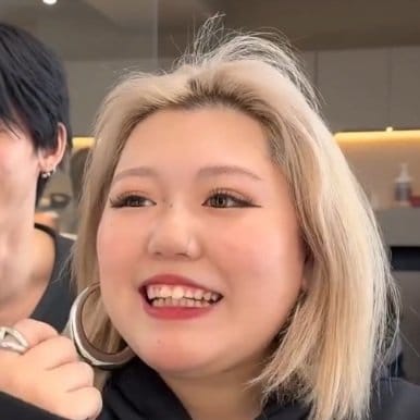 【変身】ギャルが好きな女性がバッサリカットを希望…　衝撃の仕上がりが話題に！