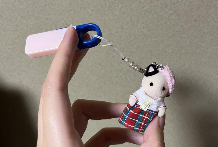 ダイソー、ミニカッター(USBメモリ型)