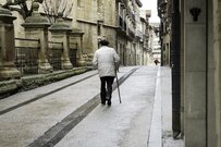 孤独死がますます身近に！？ 単身世帯数は増加の一途