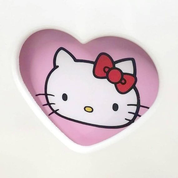 出所：ニトリ公式通販ニトリネット ハイチェスト(ハート/キティ 75 WH)【島忠ホームズ商品】