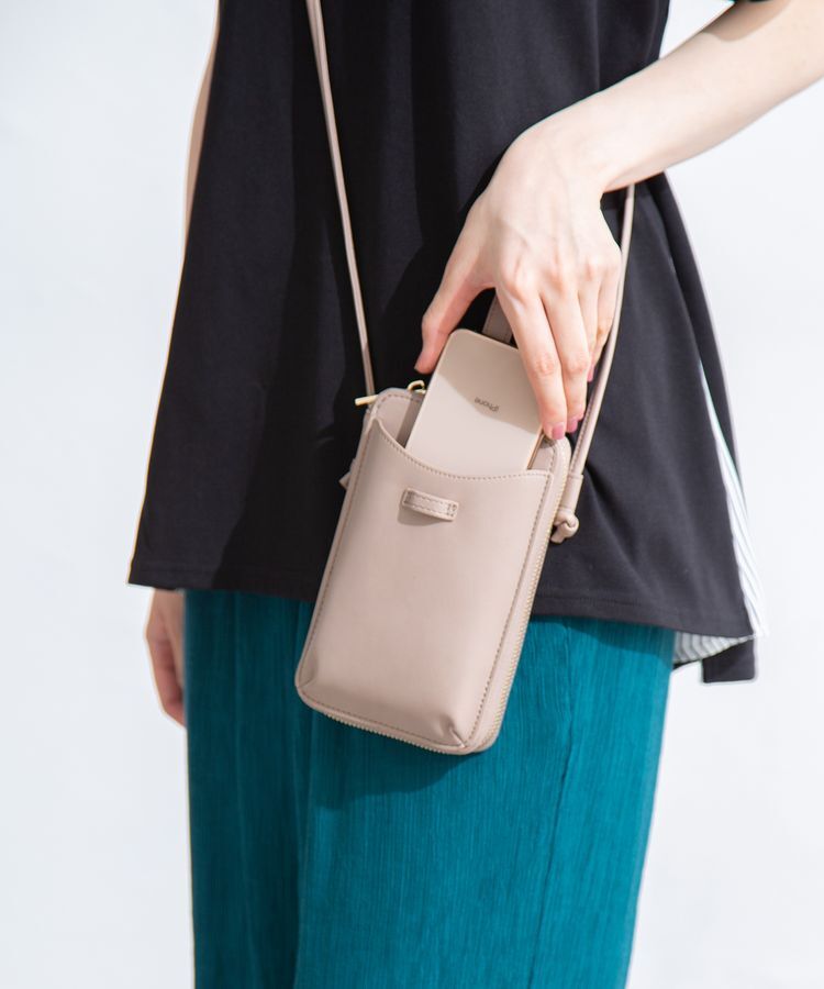 出所：ハニーズ　マルチミニショルダー