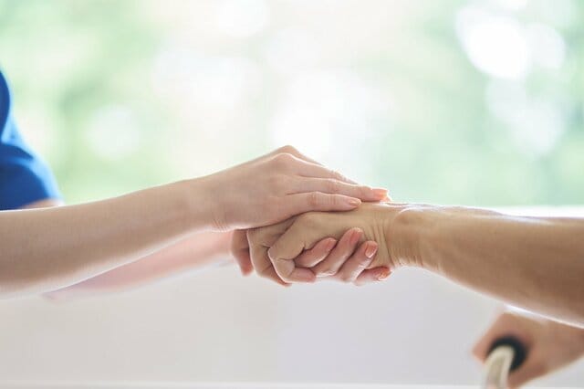 【最新】2024年度の住民税非課税世帯等に「10万円」の給付が決定。非課税の要件と5つの減免とは
