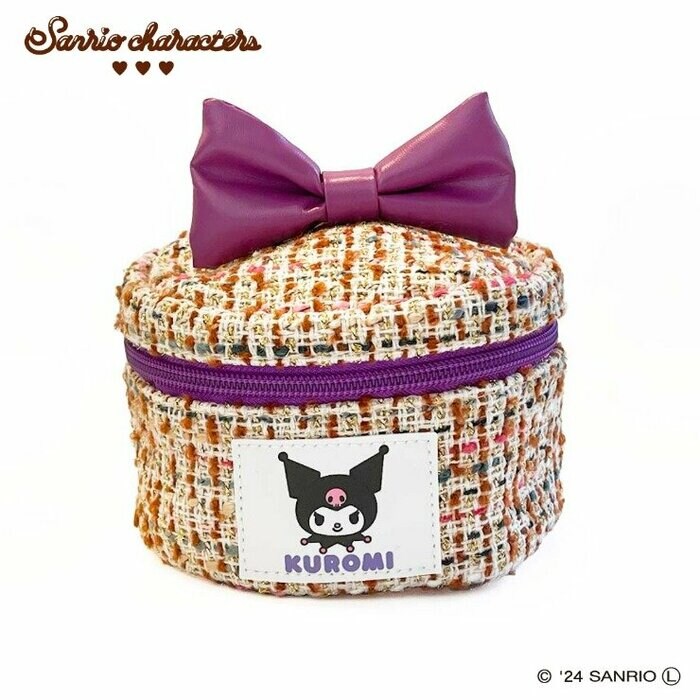 存在感たっぷりな「リボンポーチ」