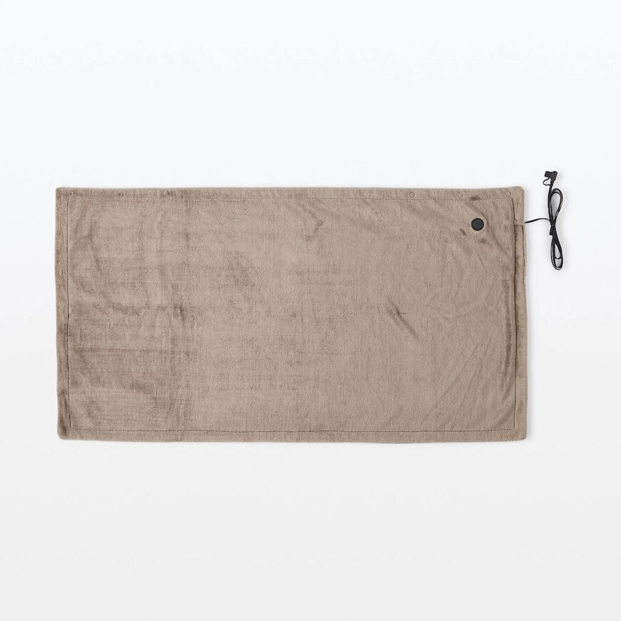 出所：無印良品ネットストア 洗えるUSBブランケット