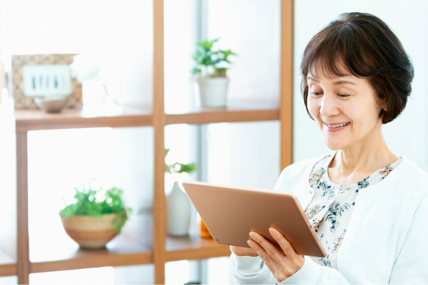 【シニア向けの公的な支援制度とは？】申請が必要な「60歳・65歳以上が対象」の老齢年金本体以外の《公的給付》を5つ解説！