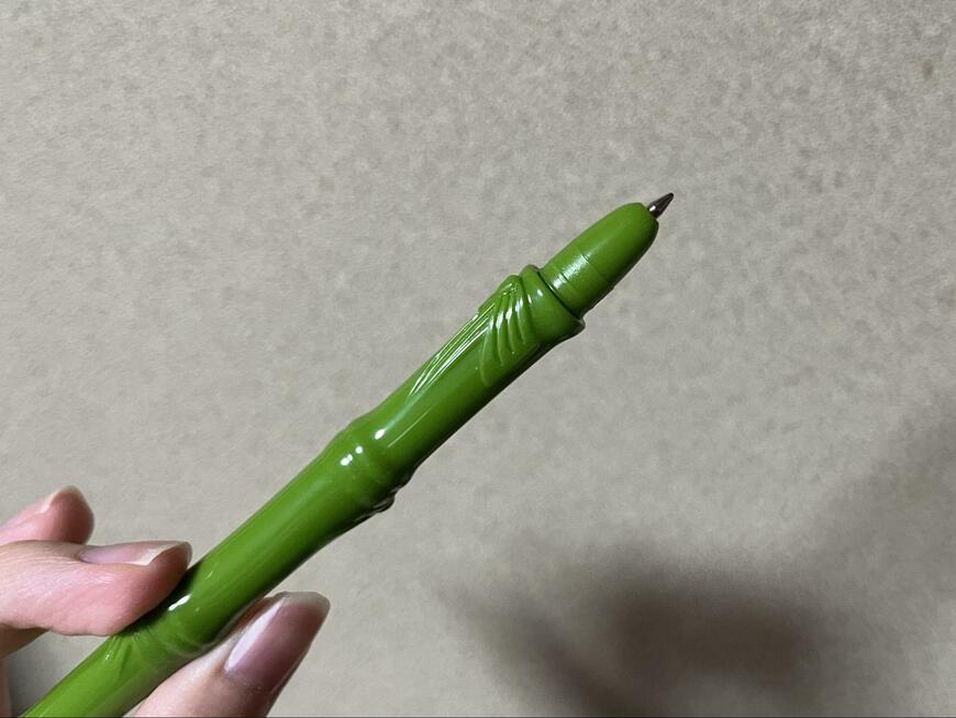 筆者撮影（キャンドゥ、竹型ボールペン）