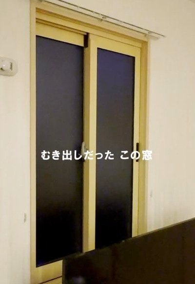 【100均DIY】ダイソーの〈PPシート・ペーパークラフトバンド・障子紙〉で→和モダンな〈麻の葉模様の障子窓〉が作れる！