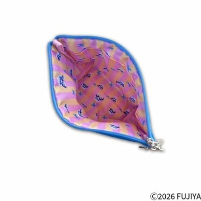 こだわりの引き手と裏地がかわいさをアップ