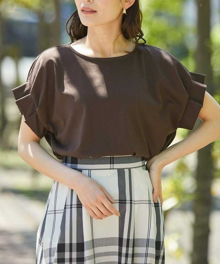 袖タックTシャツ