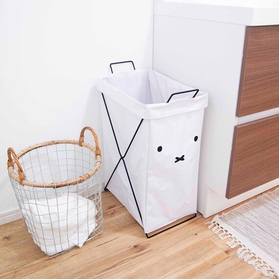 出所：ニトリ公式通販 ニトリネット ミッフィーのランドリーバスケット(ホワイト)