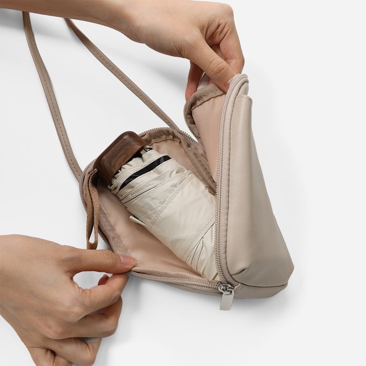 出所：KEYUCA（ケユカ）公式通販サイト　合皮ショルダー傘ケース