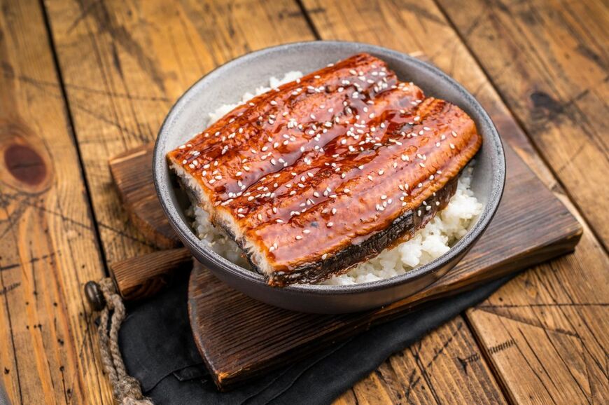 「桜家」のうなぎを堪能！高橋英樹が「うなぎご飯」を披露「旨かったなあ」