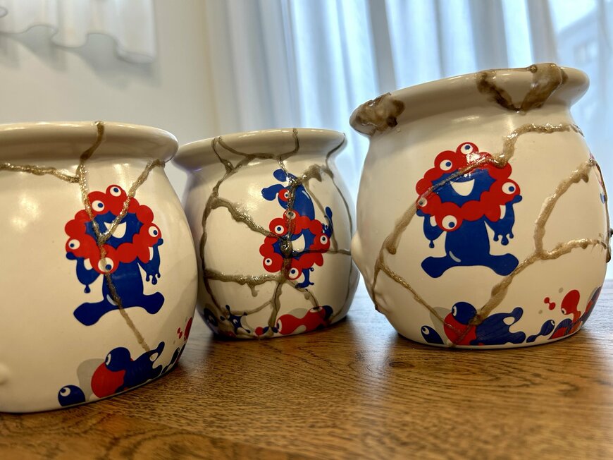 世界に一つのミャクミャクひっぱりだこ飯壺