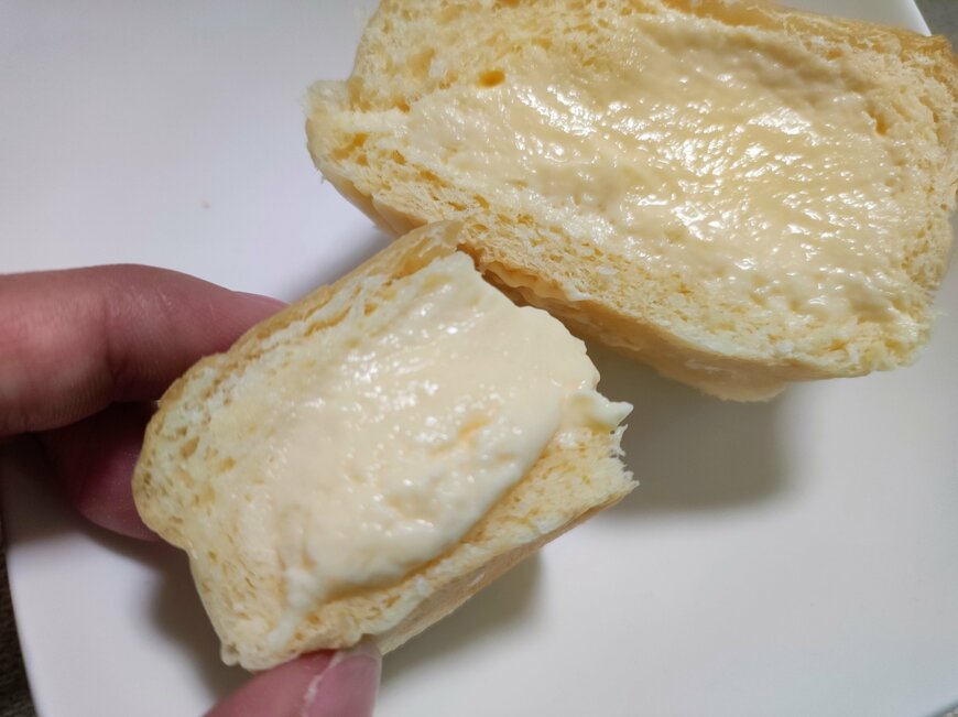 ベイシアプレミアム　別海のおいしい牛乳使用くりーむパン