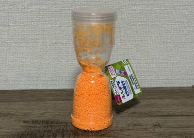 筆者撮影（ダイソー、ふしぎな砂時計）