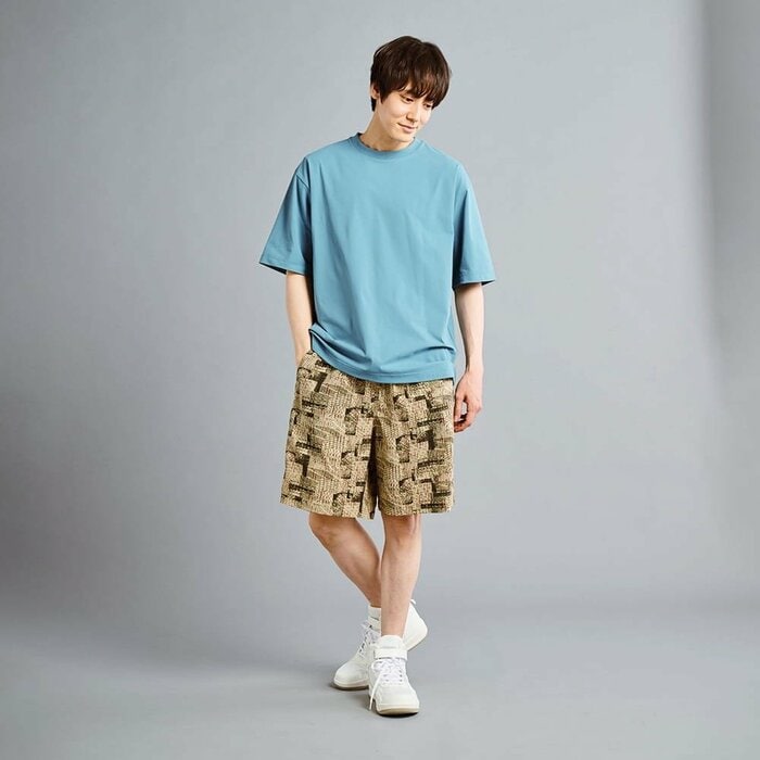 着用時にひんやりとした心地よい肌触りが持続します