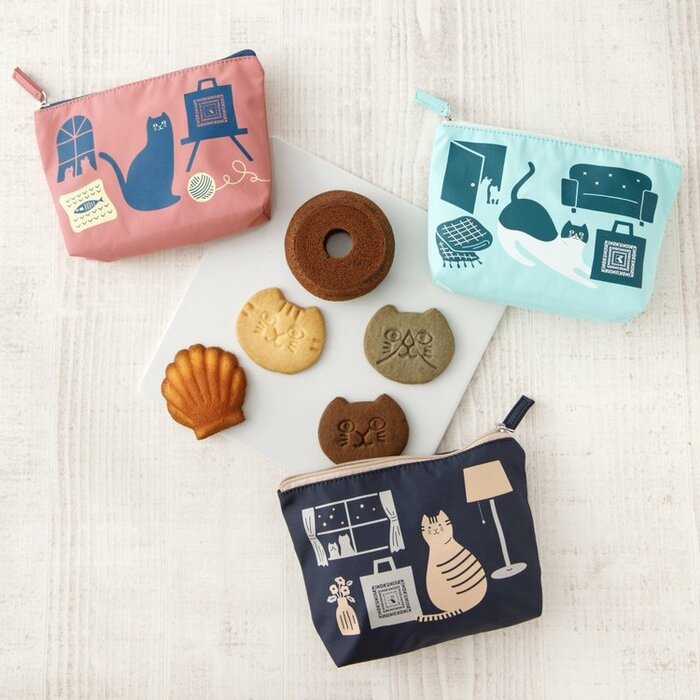 ねこスイーツポーチ( ピンク/ネイビー/ミントブルー)表面