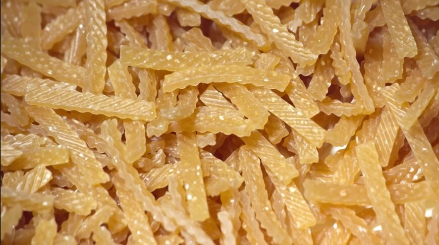 かっぱえびせんの筋