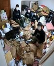 「これは実話ですか？」離婚後人生を諦めかけていた男性が住むゴミ屋敷→プロの仕事で見違える空間に大変身！「一本の電話で人生再スタート」