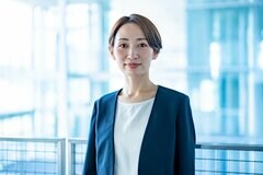 【墓じまい】年間15万件超！どの地域が多い？「無縁墳墓」の改葬も年間3400件！親族トラブルと金銭負担を防ぐ4つのステップ
