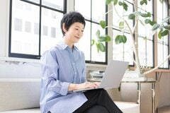 【長期加入者の特例】10月から月8万8000円の賃金要件が撤廃。44年加入の人が退職後にパートで厚生年金に入ったら、定額部分「月7万640円」はどうなる？