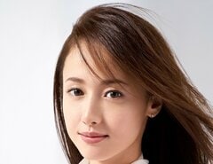 39歳 沢尻エリカの近影に衝撃「やっぱり美しいわ.....」「原点に戻ったよう」「眼福です」蜷川実花氏が撮影