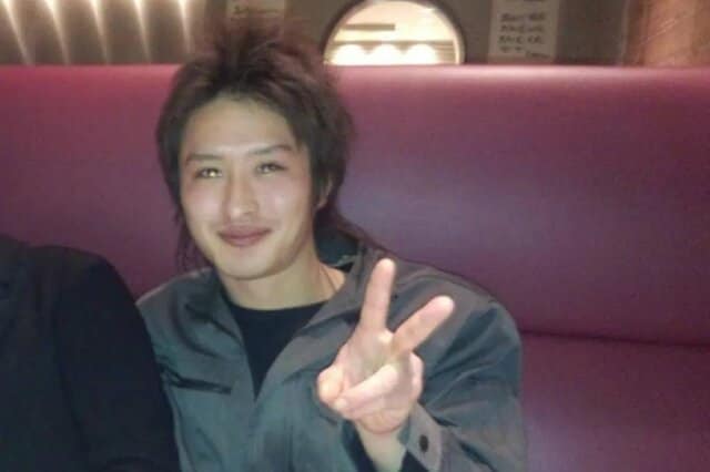 【15年の変化】25歳から40歳に…　男性が投稿した過去と現在の写真に「何が起きた？」