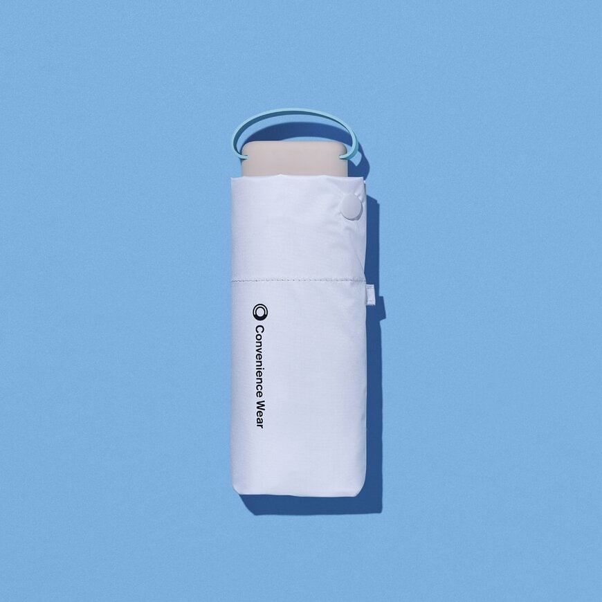 出所：株式会社ファミリーマート　晴雨兼用ミニ傘