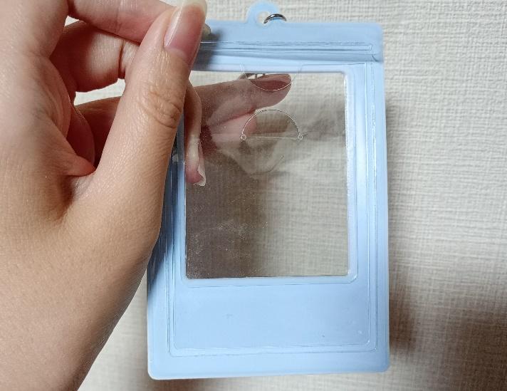 筆者撮影（セリア、mofusand クリアカードケース）