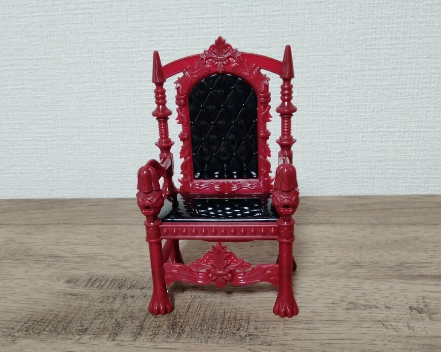 筆者撮影（セリア、玉座）