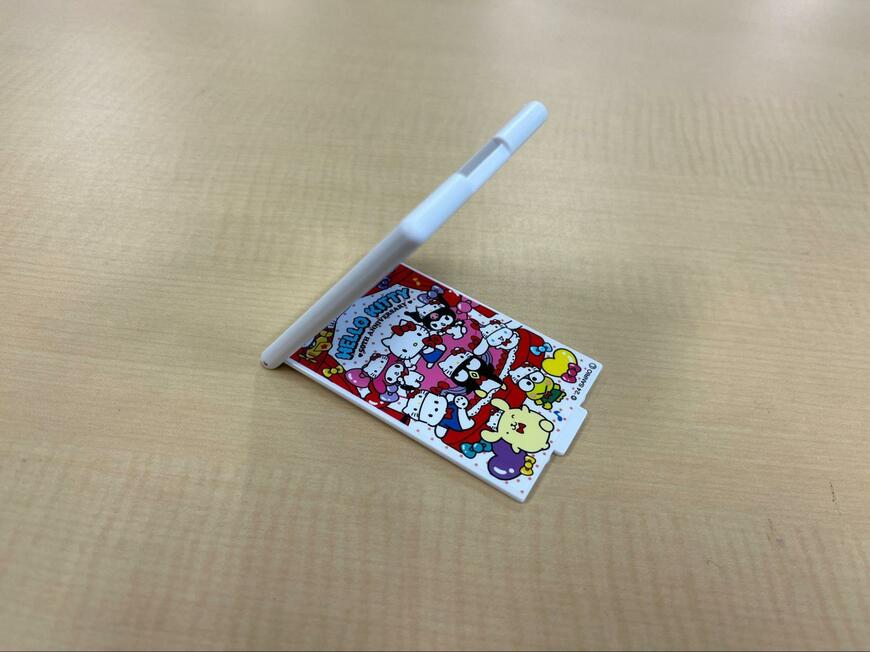 筆者撮影（セリア、スクエアスタンドミラー M/X 50周年）