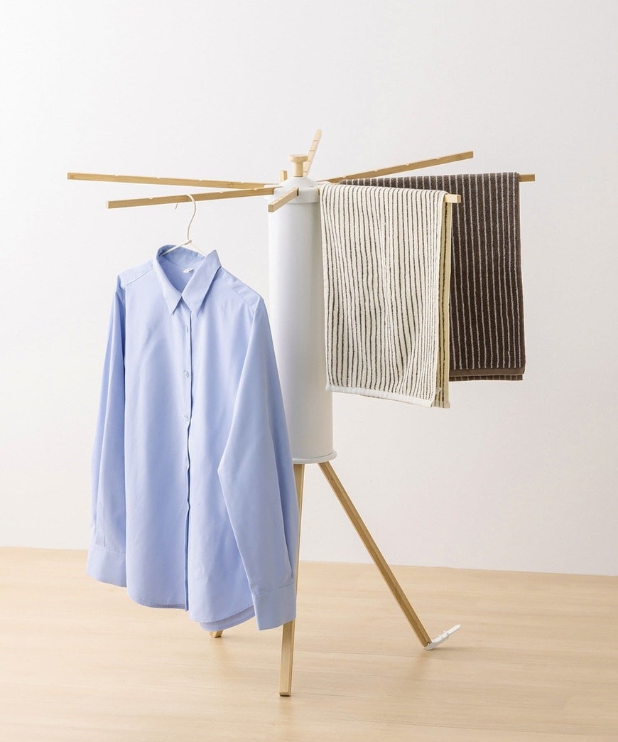 出所：パルグループ公式ファッション通販サイト　折りたたみ衣類干しスタンド