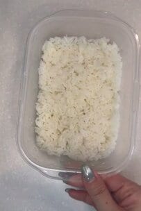 大きな「アジフライ」をどん！とのっけた【のり弁】がたまらない！詰め方も工夫満載で食べやすそう！