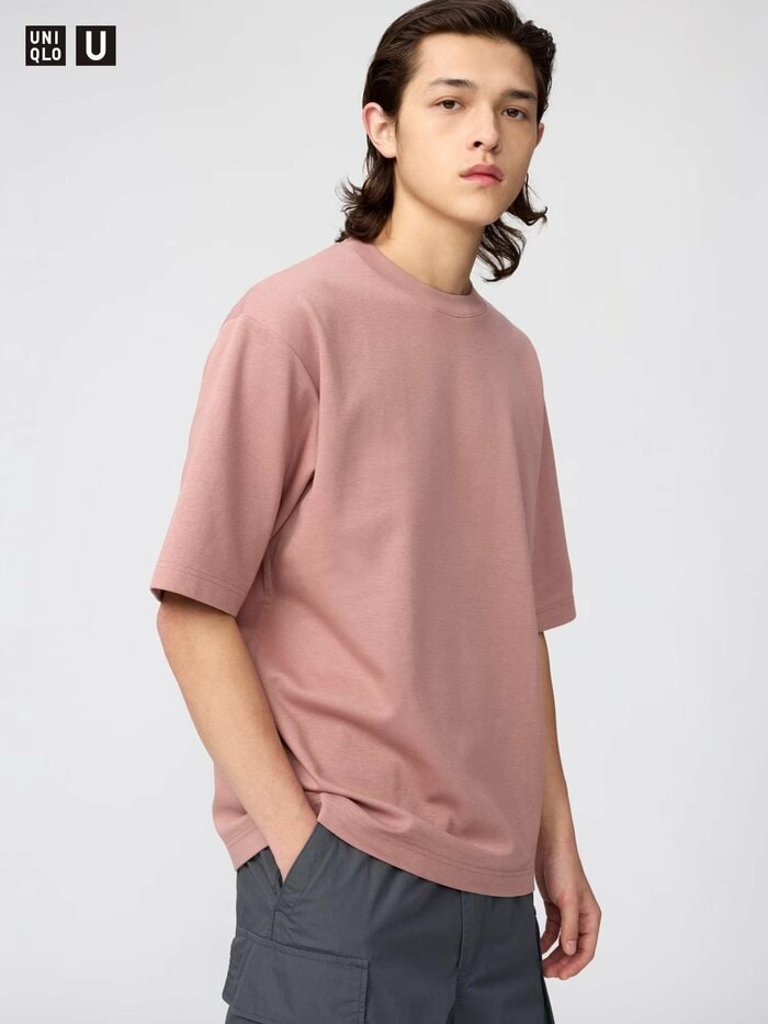 サイズはXS、S、M、L、XL、XXL、3XL、4XLを展開