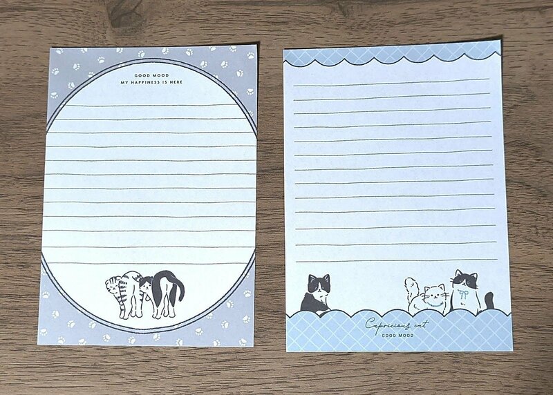 セリア、A6 メモ帳 60枚 スケッチねこ柄筆者撮影写真